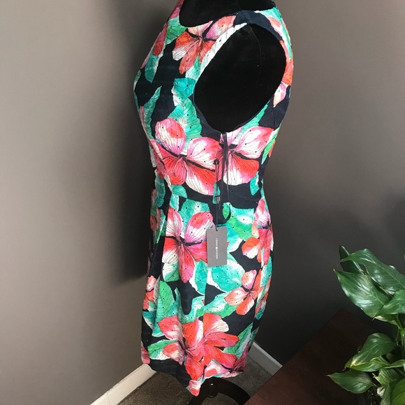 NWT  Tommy Hilfiger Flower Dress - Picture 2 of 9